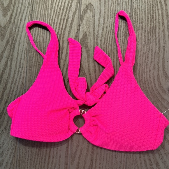 BECCA Bikini - New with tags 🌴🌴🏖🏖 - Picture 2 of 9